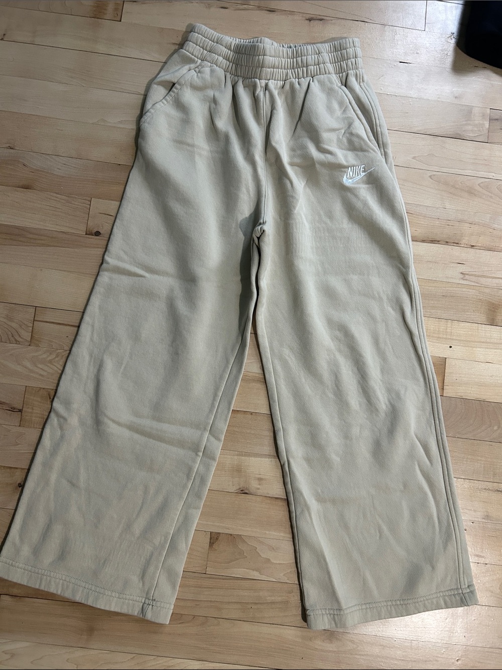 Nike Kids Cream/Tan Wide-Leg Sweatpants